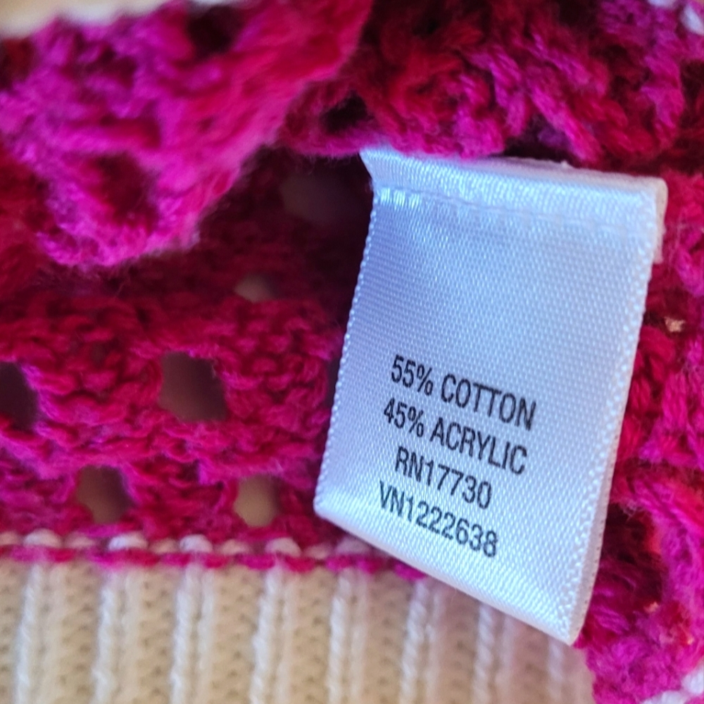 Sweater - Picture 7 of 7